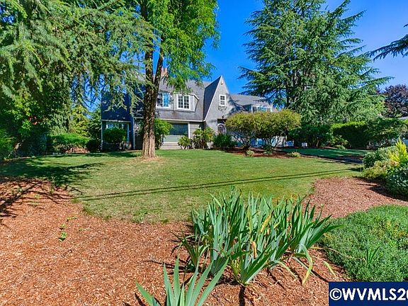 2nd image of 549 Kingwood Dr NW