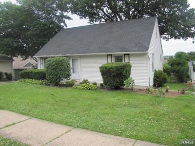 74 Hasbrouck Ave, Hasbrouck Heights, NJ, 07604
