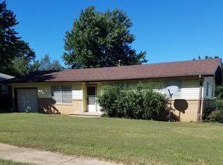 1401 Locust St, Perry, OK 73077