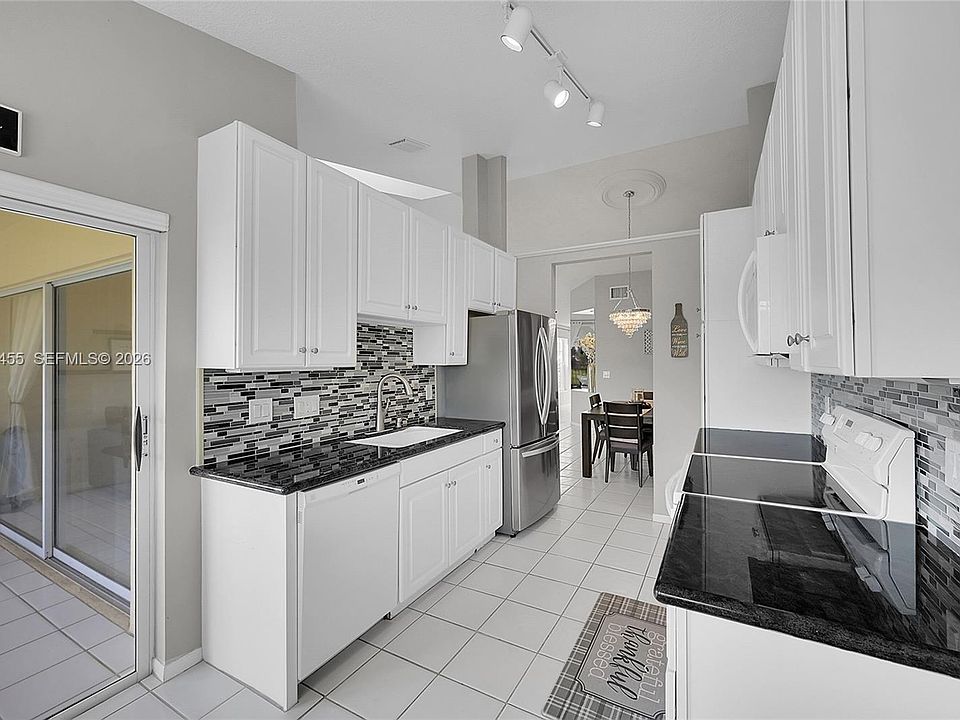 あページ 17317 Boca Club Blvd APT 7, Boca Raton, FL 33487 | Zillow
