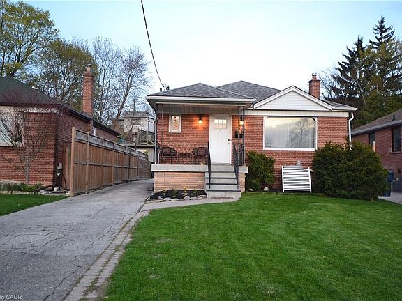 2nd image of 75 Cynthia Rd