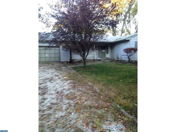 2403 Central Ave photo 1