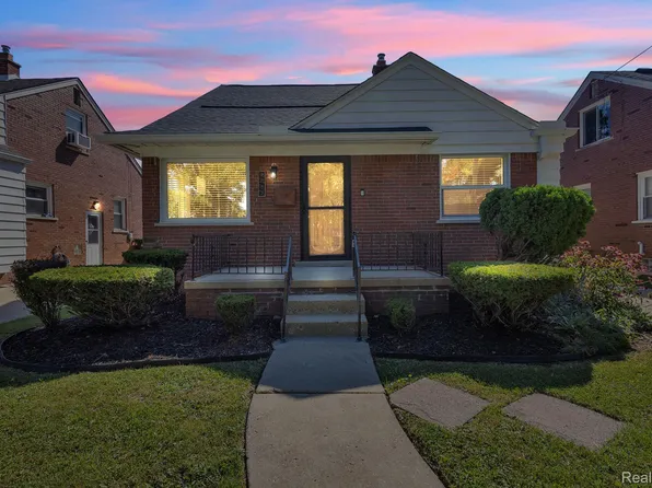 9283 Chatham Ave, Allen Park, MI 48101