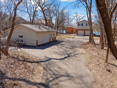 15620 Lac Lavon Dr, Burnsville, MN, 55306