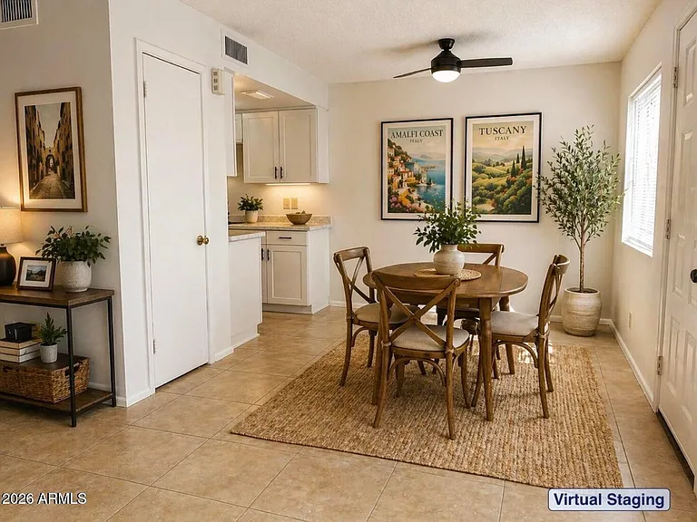 286 W Palomino Dr #51 — Photo 3