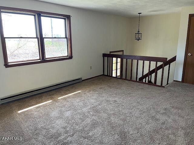 1st image of 212 Mill St