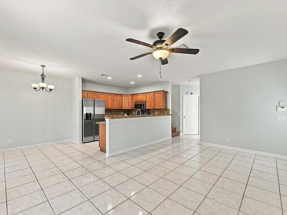 2nd image of 140 Baldwin Blvd