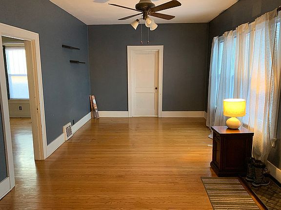 2nd image of 6371 Parkview Ave