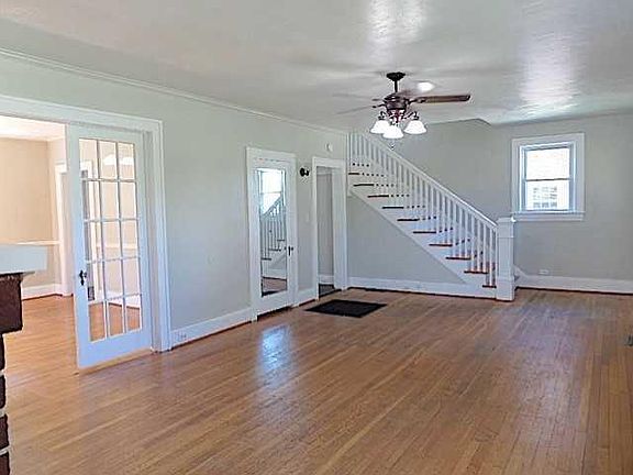2nd image of 417 Fieldale Rd NE