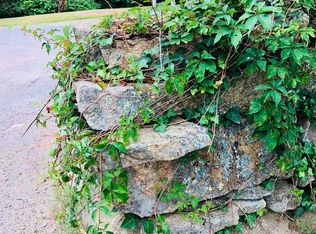 1 Ashley Ct, Westport, MA 02790