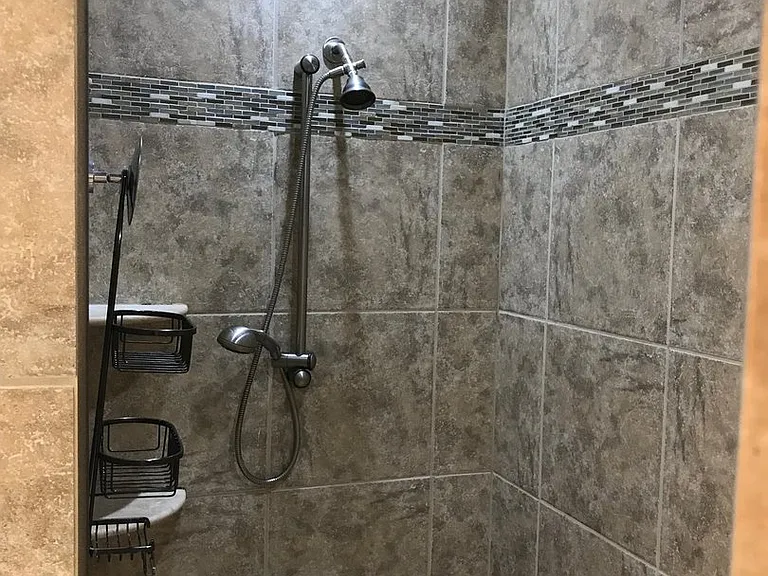 3709 Stonehenge Ln W — Photo 21