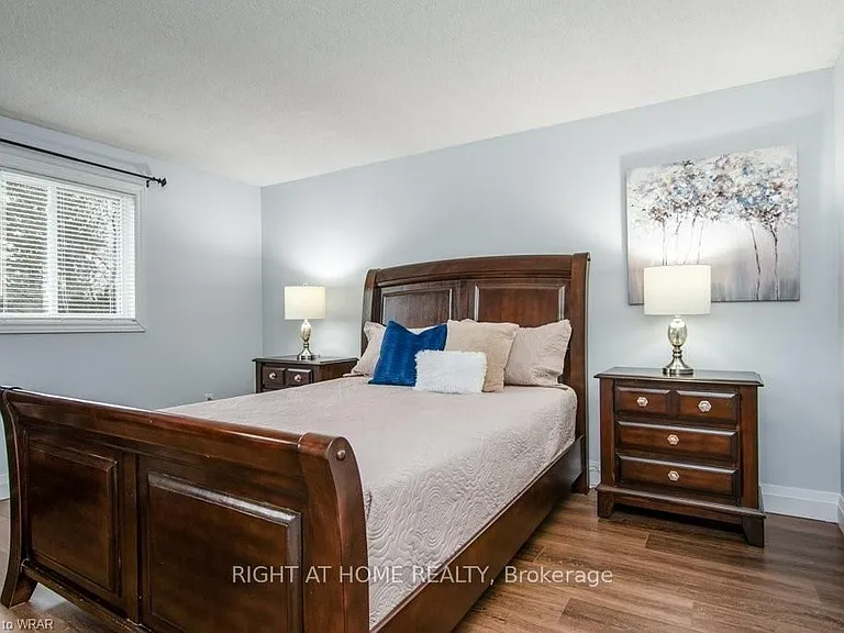 554 Halberstadt Cir — Photo 22