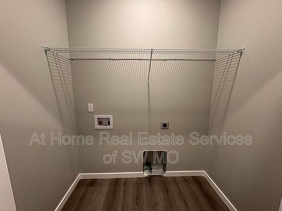 5th image of 4930-9 W Minota St