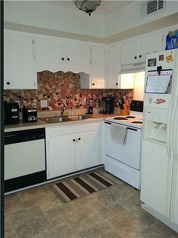 2nd image of 912 Hammack Dr