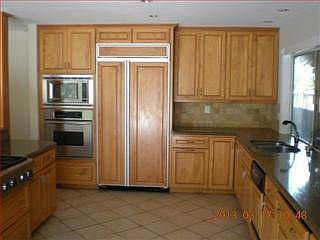 4th image of 6132 Glen Harbor Dr