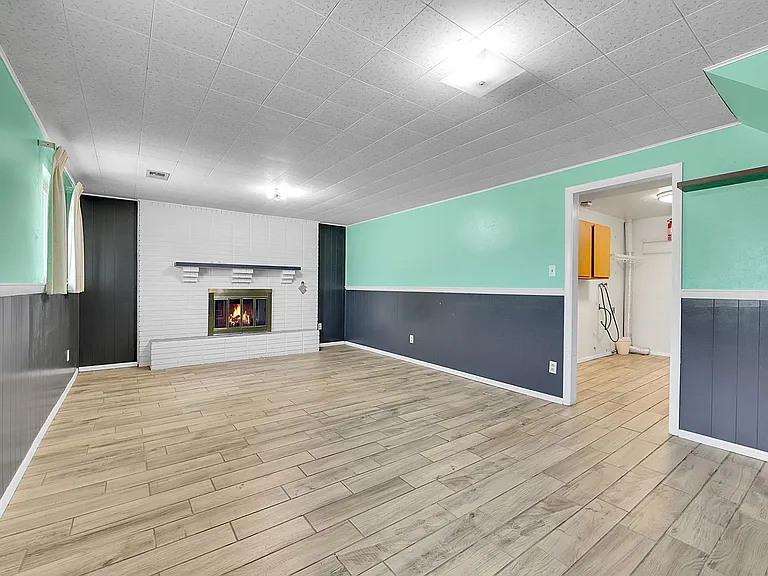4220 Edwinstowe Ave — Photo 20