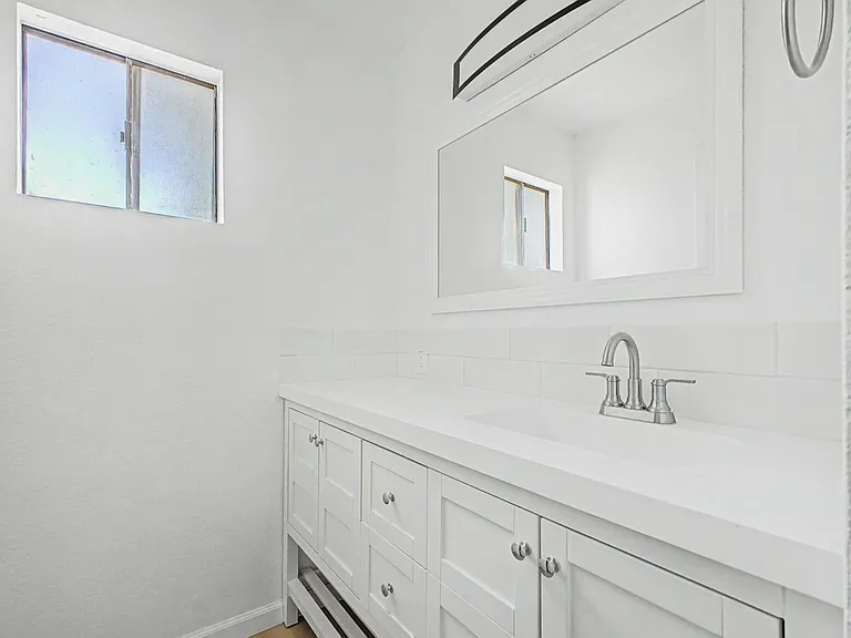3422 N 12th Pl #1 — Photo 9