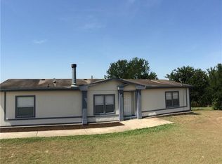 800 Webberwood Way S, Elgin, TX 78621