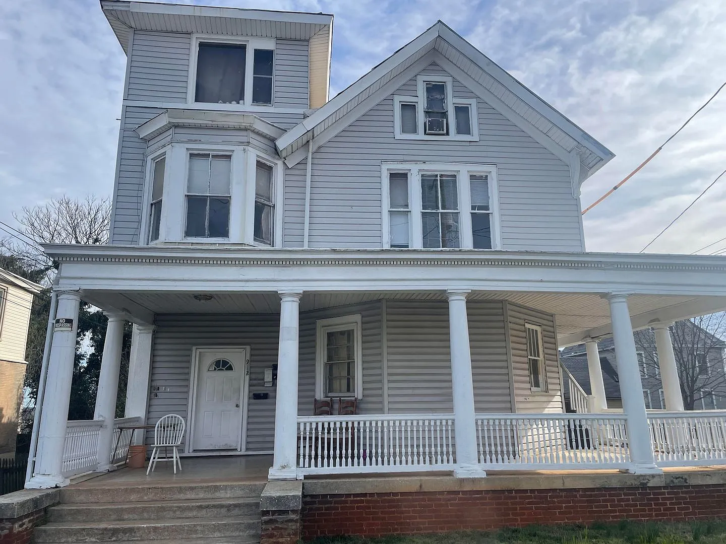 Two Bedroom Apartment Close to Downtown Lynchburg! — Photo 1