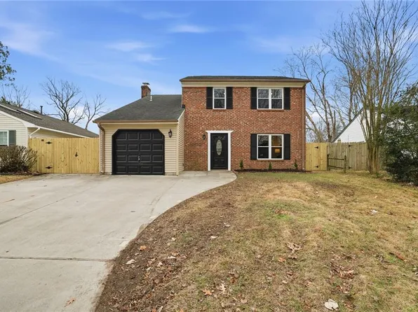 3945 Topaz Ln, Virginia Beach, VA 23456