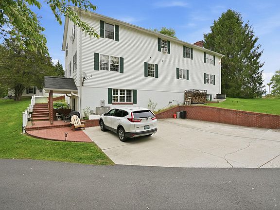 5th image of 2400 Liberty Rd