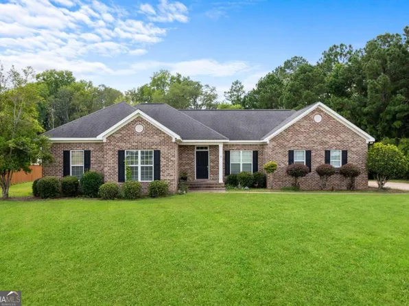 311 Eight Point Dr, Statesboro, GA 30461