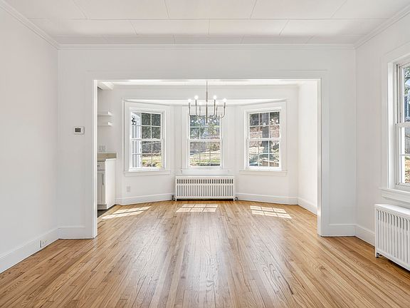 5th image of 60 Oakhurst Road