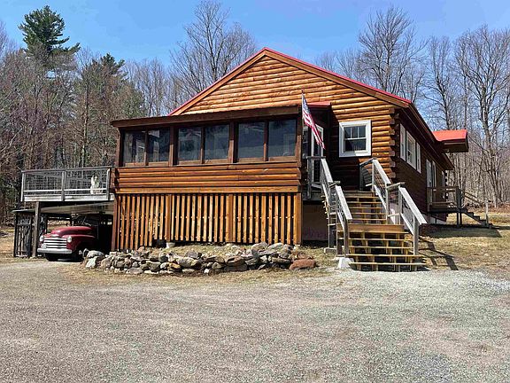 3rd image of 533 Juniper Hill Road