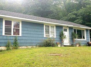 158 Ashby Rd, Ashburnham, MA 01430