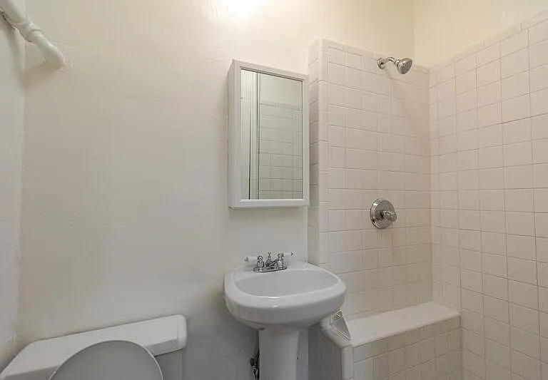 1207 N Clayton St #5 — Photo 5
