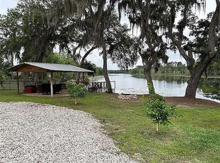 705 S County Road 21, Hawthorne, FL 32640