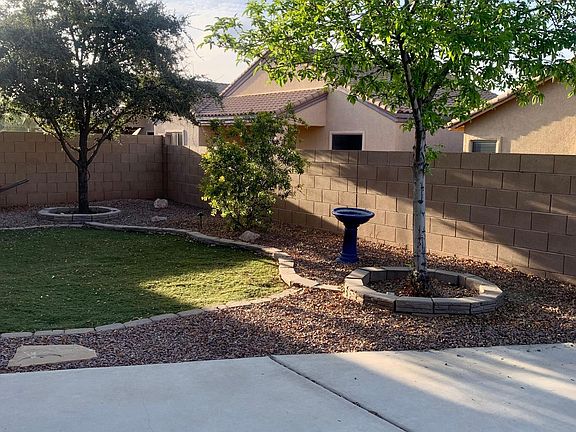 3rd image of 11846 W Ferndown Dr