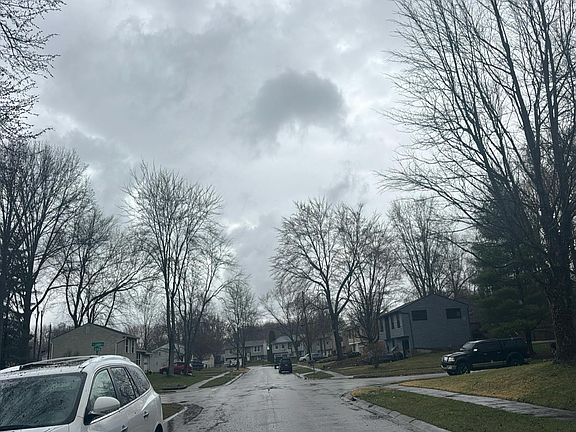 4th image of 5733 E Tall Oaks Dr