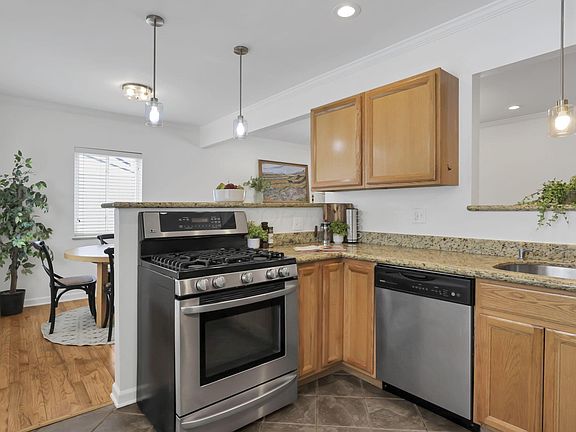 2nd image of 180 Harding Rd