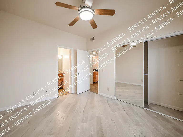 11666 N 28th Dr #196 — Photo 7