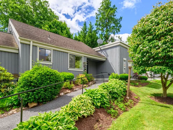 370 Heritage Village #B, Southbury, CT 06488