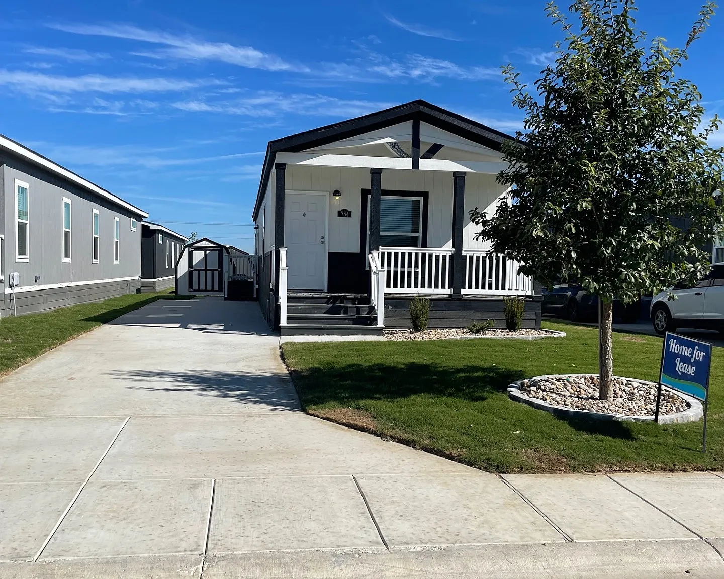 2 bed, 1224 sqft, $1,599 — Photo 1