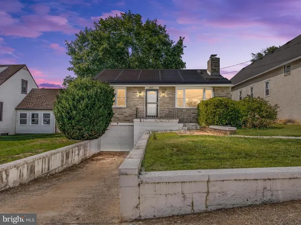 2642 Ogden Ave, Upper Chichester, PA 19061