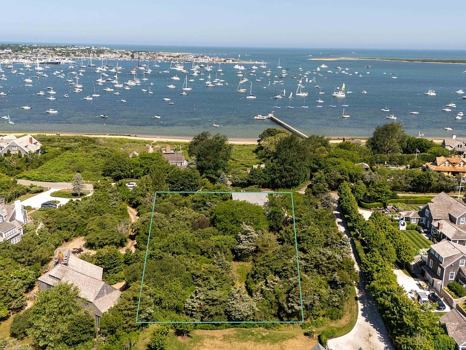 1st image of 61 Monomoy Rd