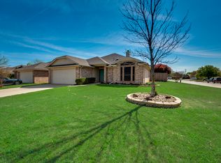 533 Pine St, Crowley, TX 76036