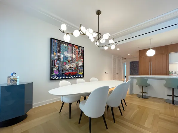 1289 Lexington Avenue image 11 of 36