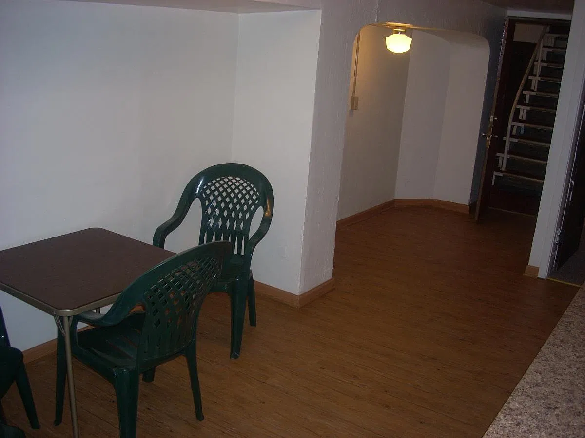 2 bed, 1200 sqft, $850 — Photo 4