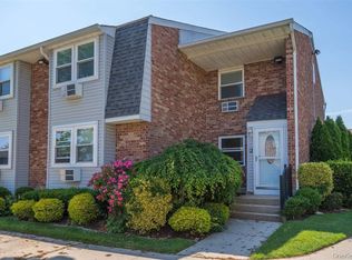 190 Millard Avenue #190, West Babylon, NY