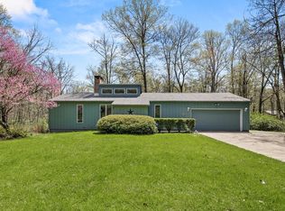 135 Alpine Dr, Mansfield, OH 44906