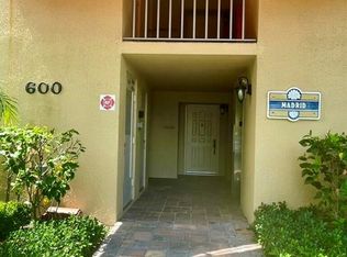 600 Uno Lago Dr APT 201, Juno Beach, FL 33408