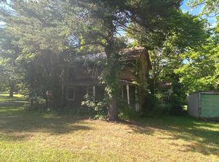 7060 Poorhouse Rd, La Plata, MD 20646