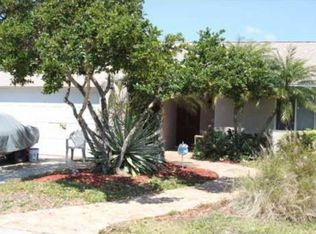 9211 Edgemont Ln, Boca Raton, FL 33434