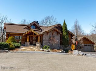 23 Oyster Bay Ct, Hazle Township, PA 18202