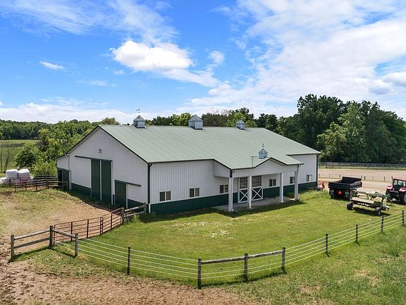 60x80 Hay Barn with 20' Lean-to