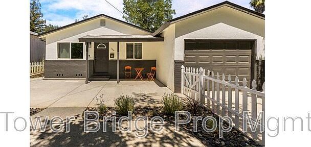 1st image of 134 Birch St
